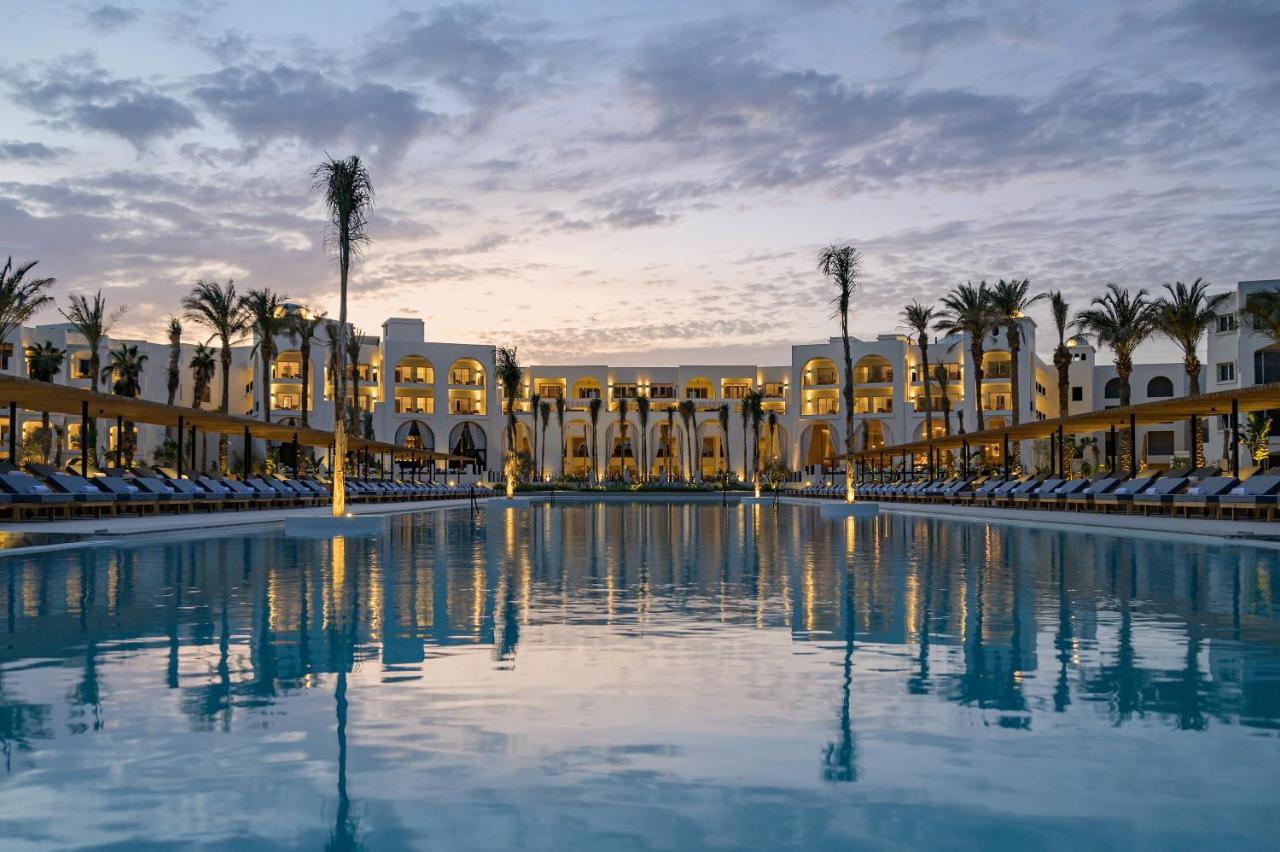 Serry Beach Resort フルガダ エクステリア 写真